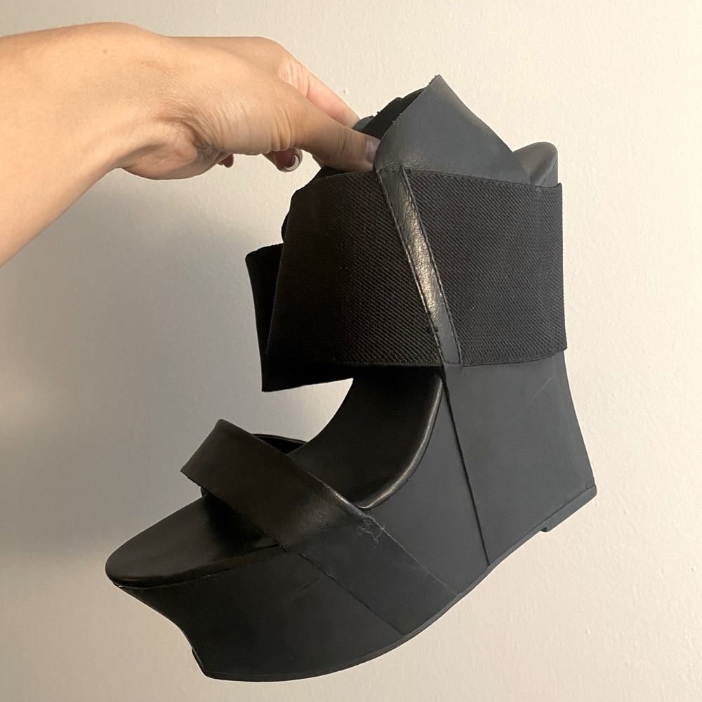 United Nude “Geisha” Wedge Sandal